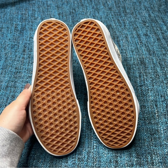 RARE Vans x Disney Ski Hi 101 Dalmations Sneakers Limited Edition Cream Black - Picture 8 of 9